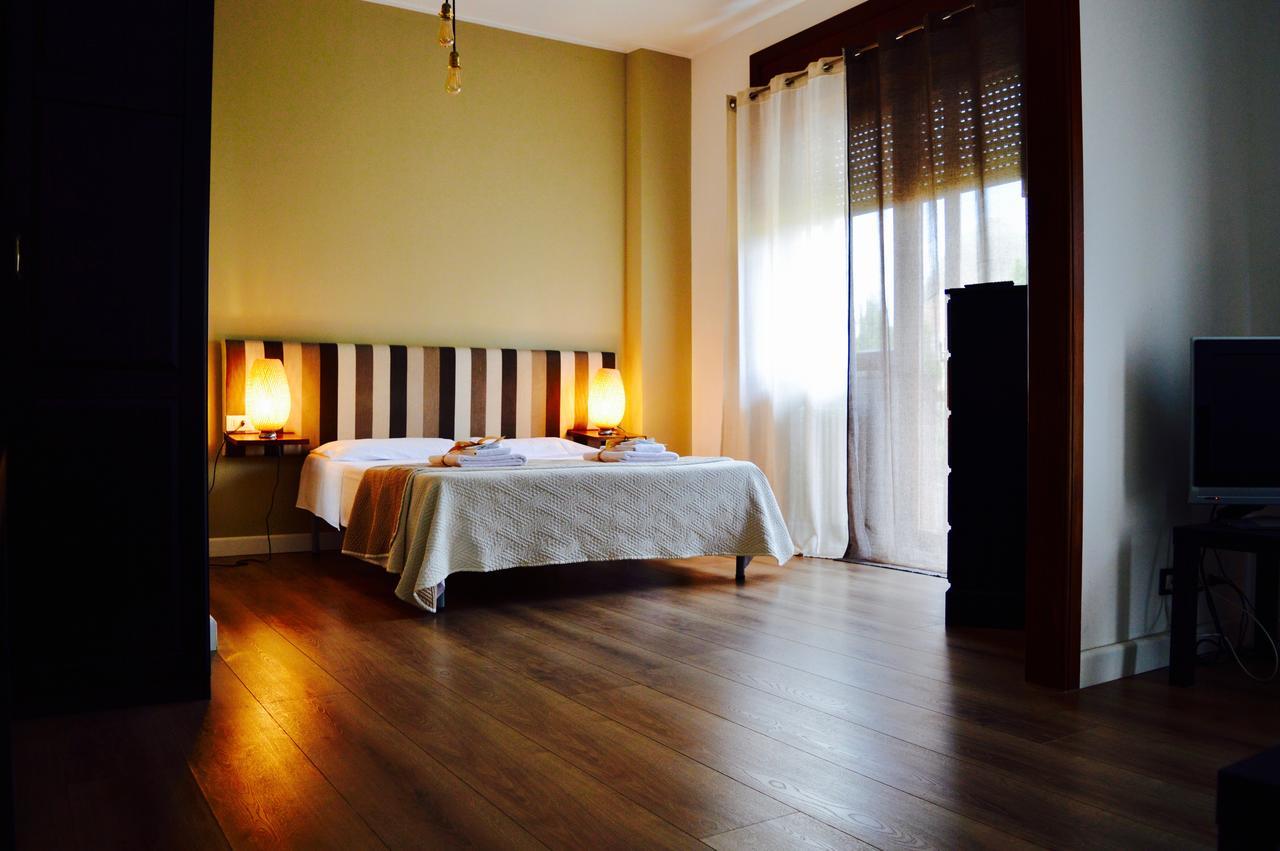 Casa Battisti - Suite Acquarello Lecce Eksteriør bilde